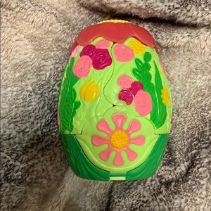 Hatchimals Secret Scene Playset